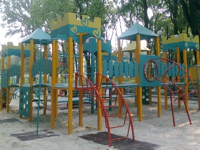 Детские игровые комплексы для улицы